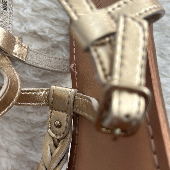 Old Navy Gold Braided Sandals, sz 8 - Picture 2 of 4